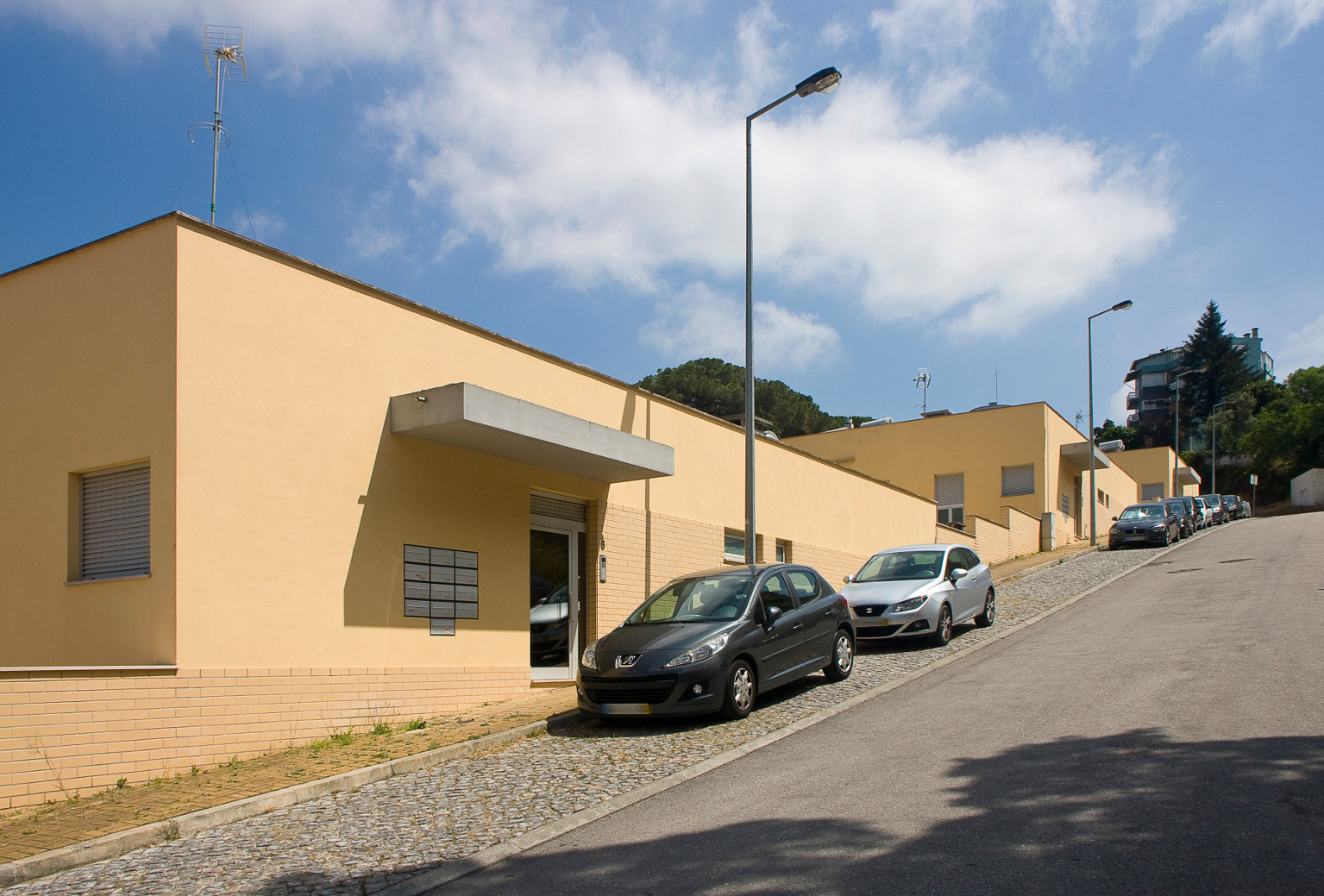 Residential Building Santo António dos Olivais