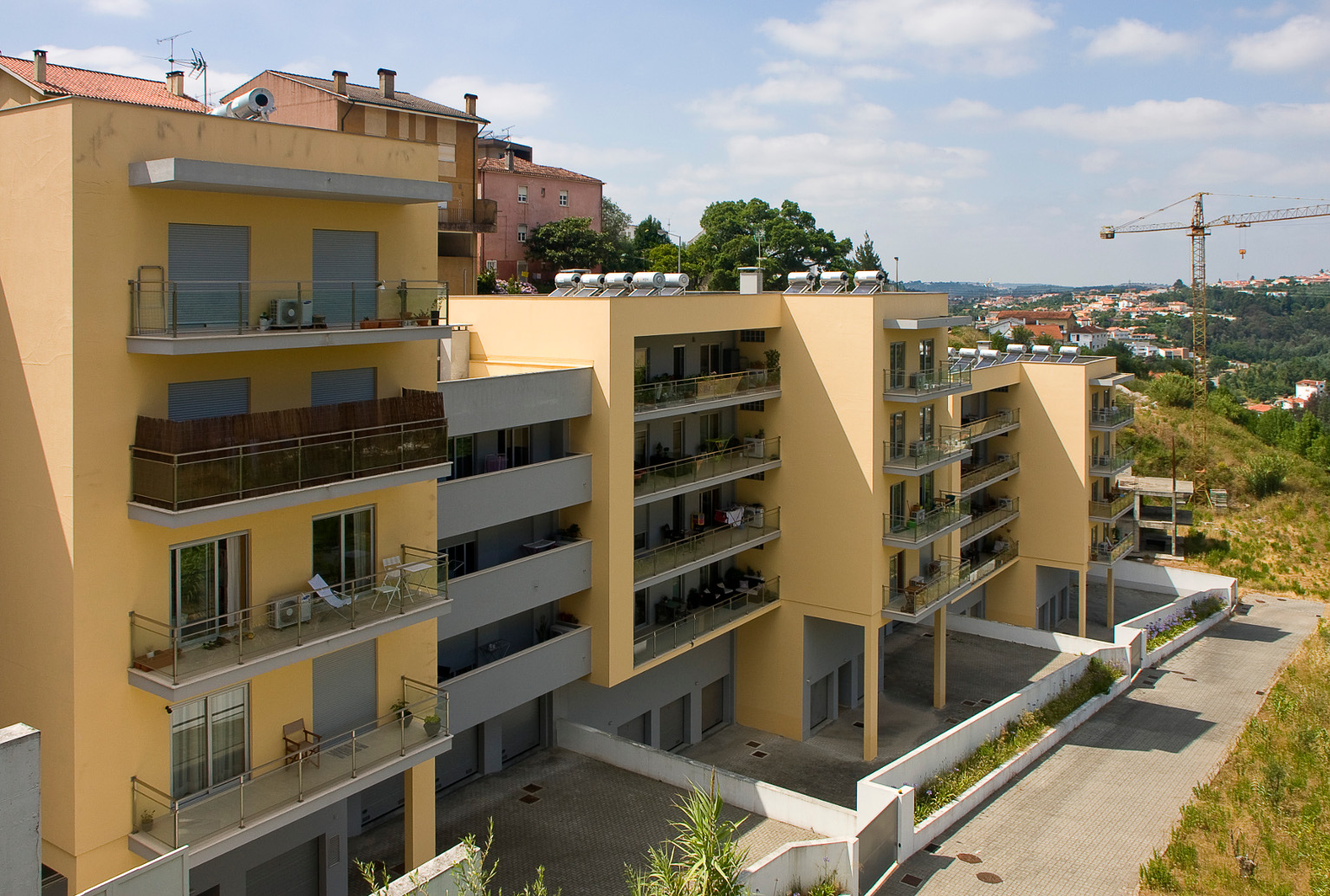 Residential Building Santo António dos Olivais