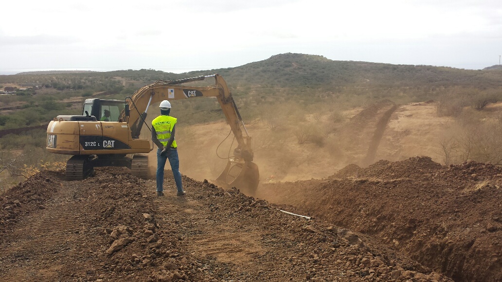 Projeto Sistema de Bastecimento de Água em Cabo Verde - Movimentação de Terras