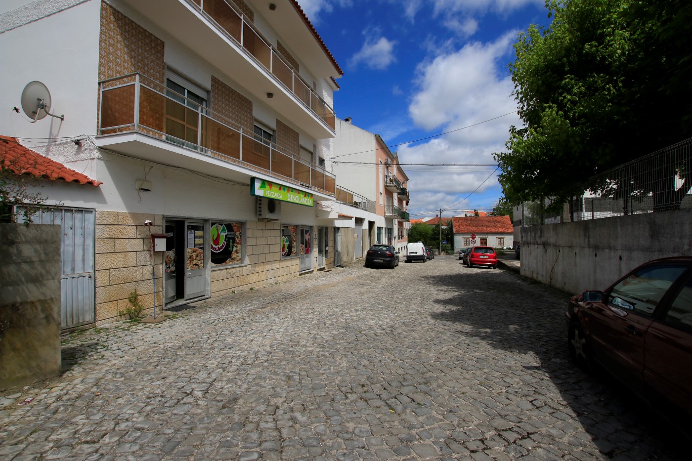 Ansião Village Urban Regeneration -Library / Court