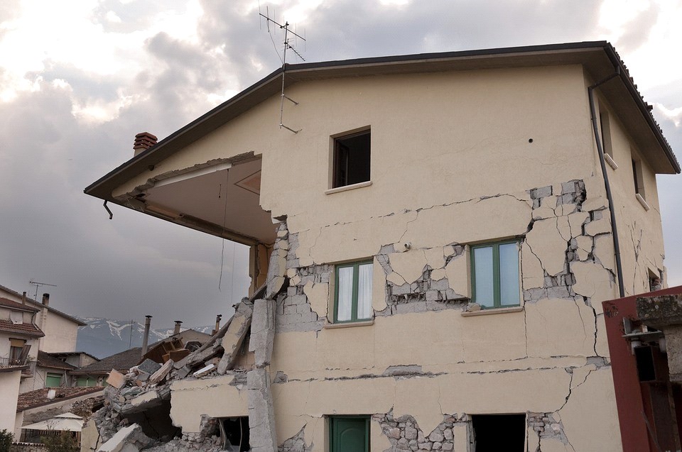 Conceção de Edifícios Sismo-Resistentes