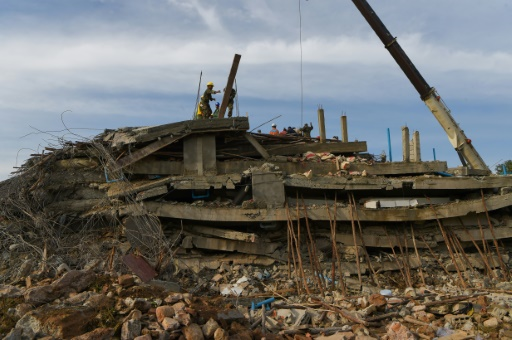 Trágico acidente na construção de hotel no Camboja provoca a morte a 36 pessoas