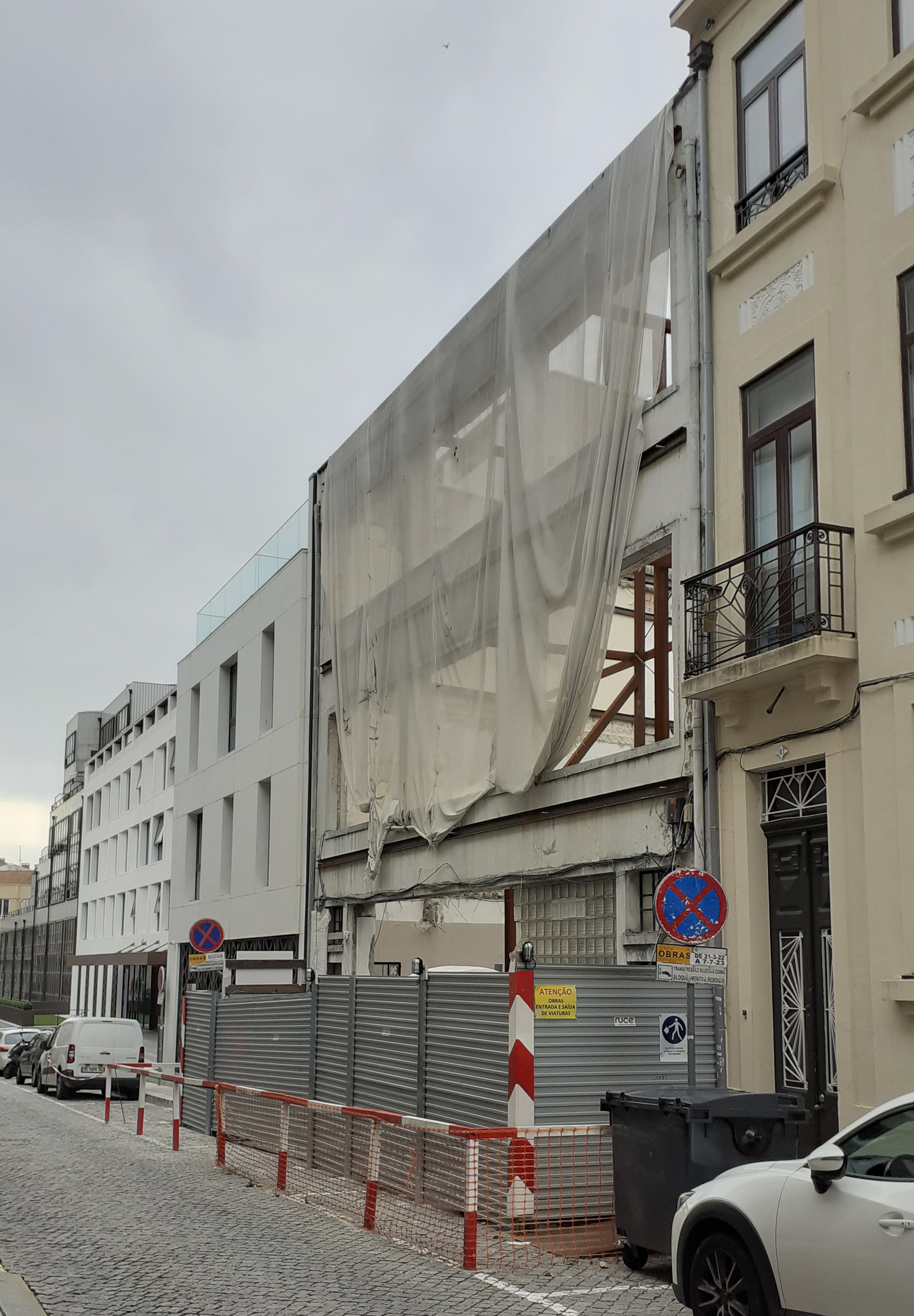 Início de Fiscalização de Obra de Reabilitação de Edifício no Centro do Porto